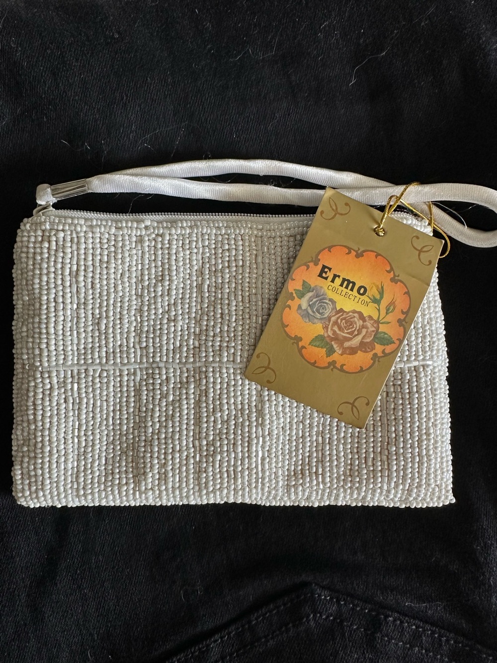 Ermo Collection White Beaded Wristlet Evening Bag NWT
